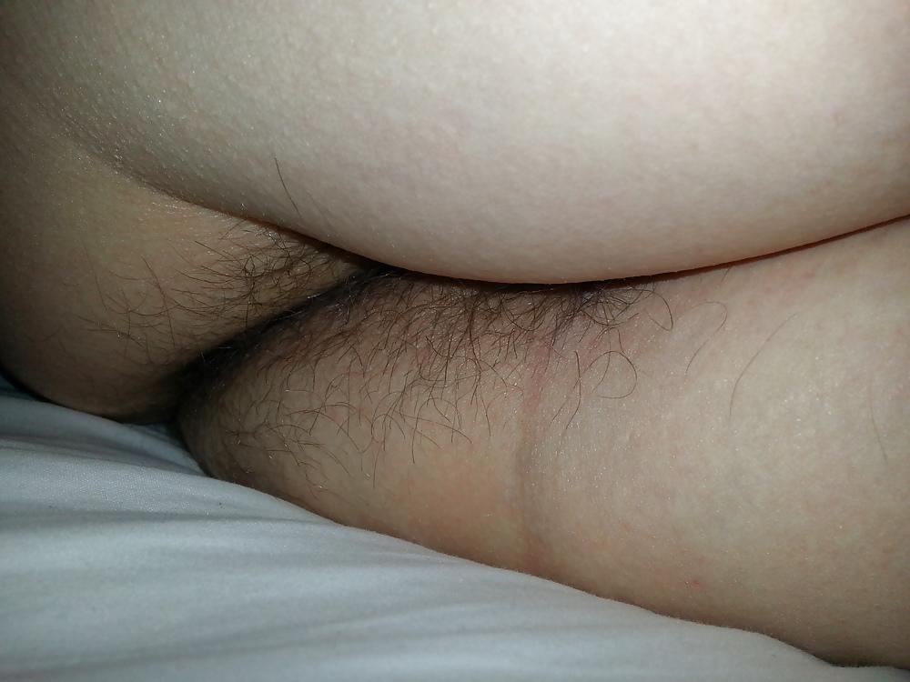 25P My hairy wifes pussy and ass