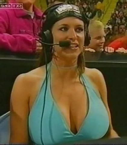 25P Wrestling-Babes