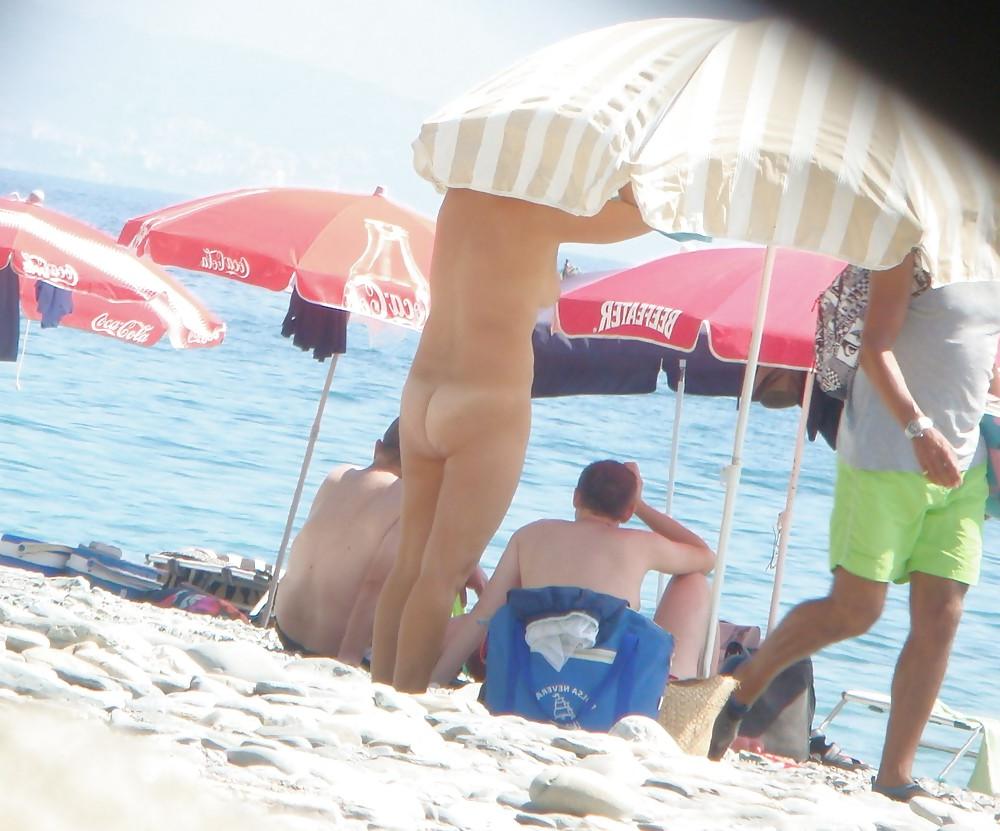 25P Beach stripping Getting nude at beach Undressing beach