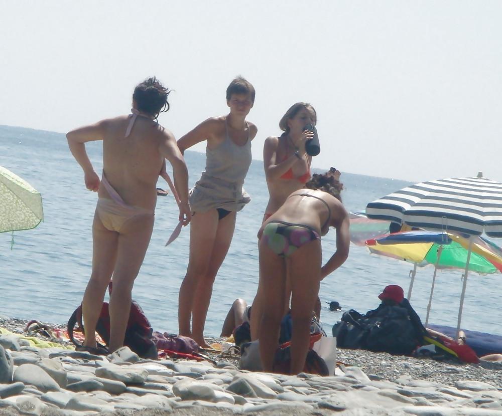 25P Beach stripping Getting nude at beach Undressing beach