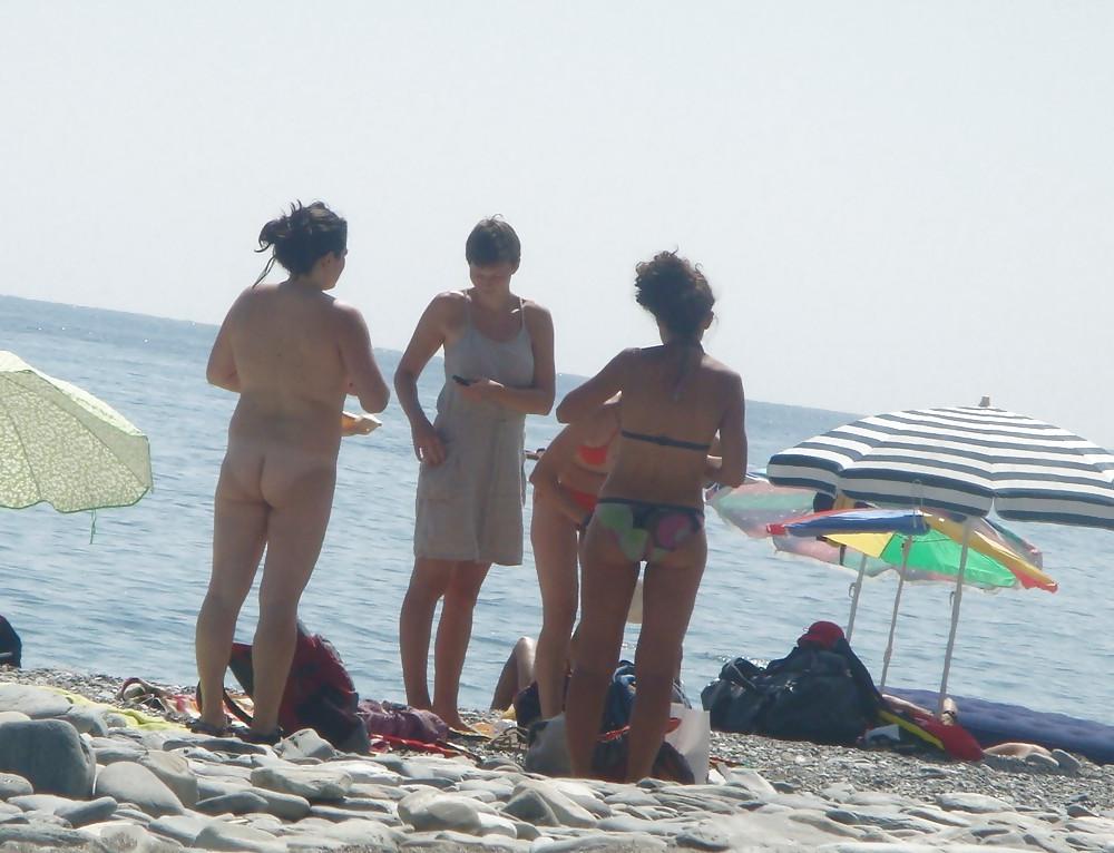 22P Beach stripping Getting nude at beach Undressing beach
