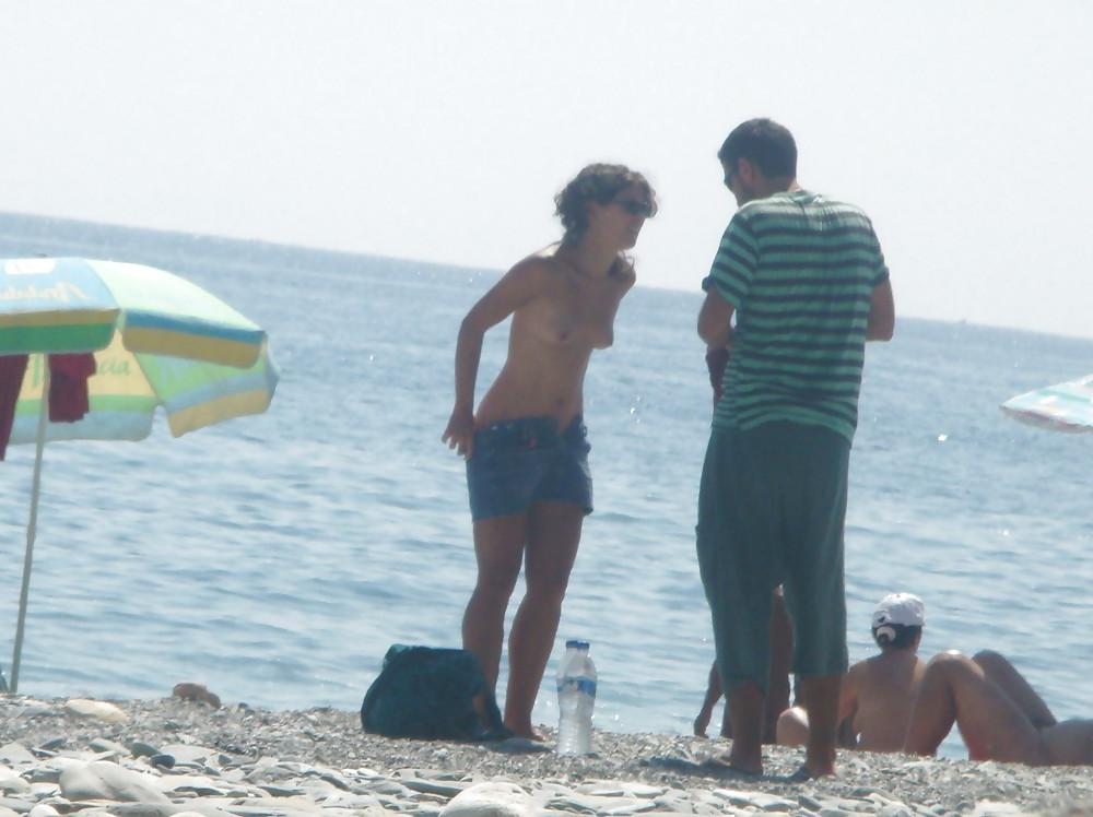 22P Beach stripping Getting nude at beach Undressing beach
