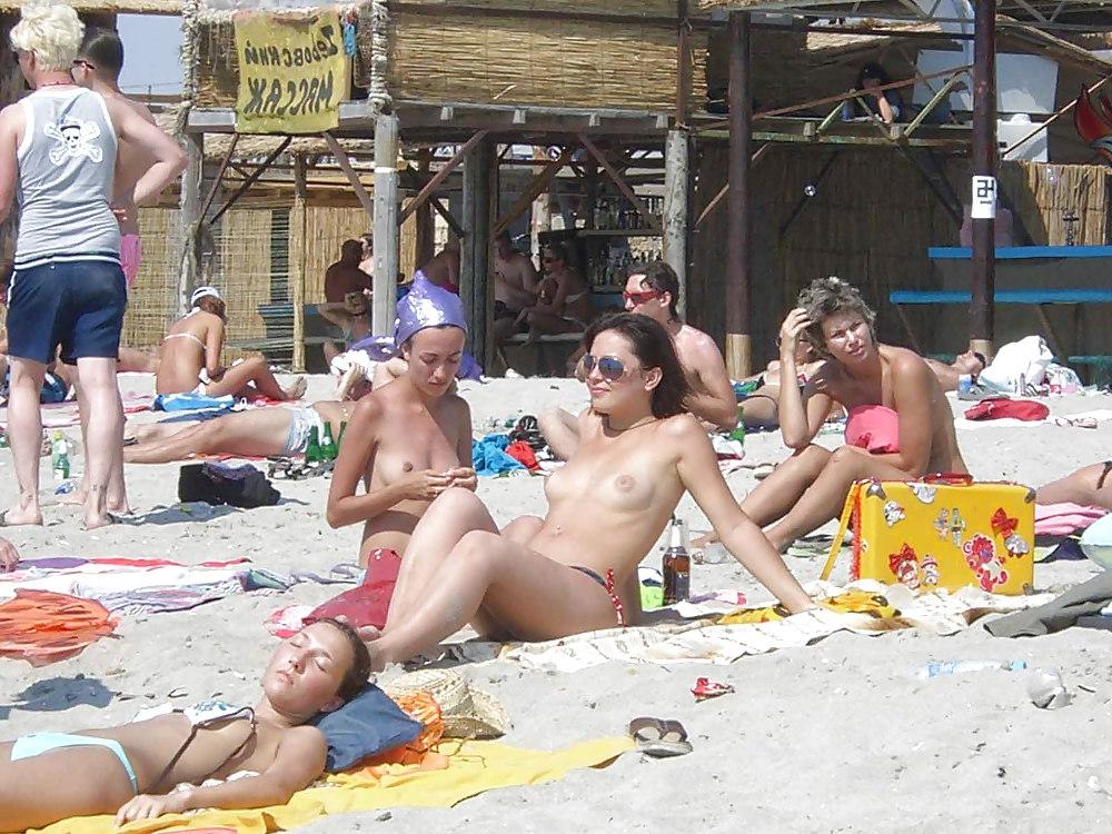 25P The beach 154