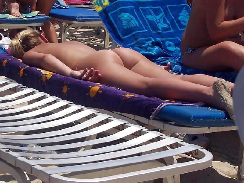 25P Nude Beach Teens
