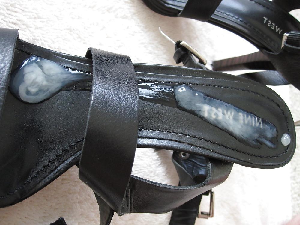 12P Nine West Leather Sandals