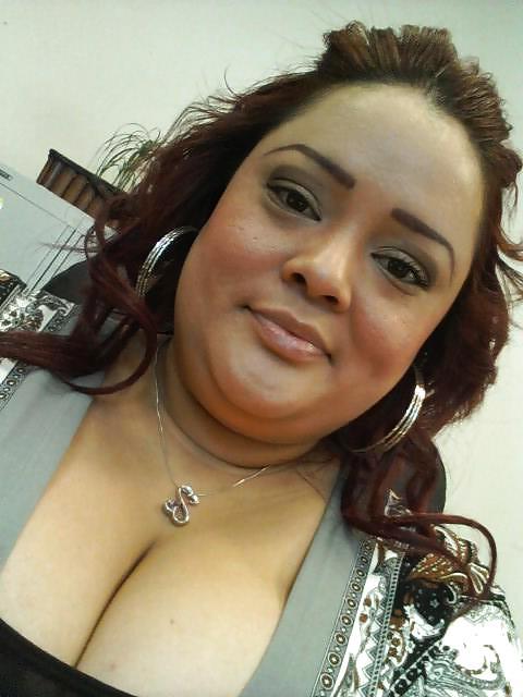 17P Bbw milf latina in heels