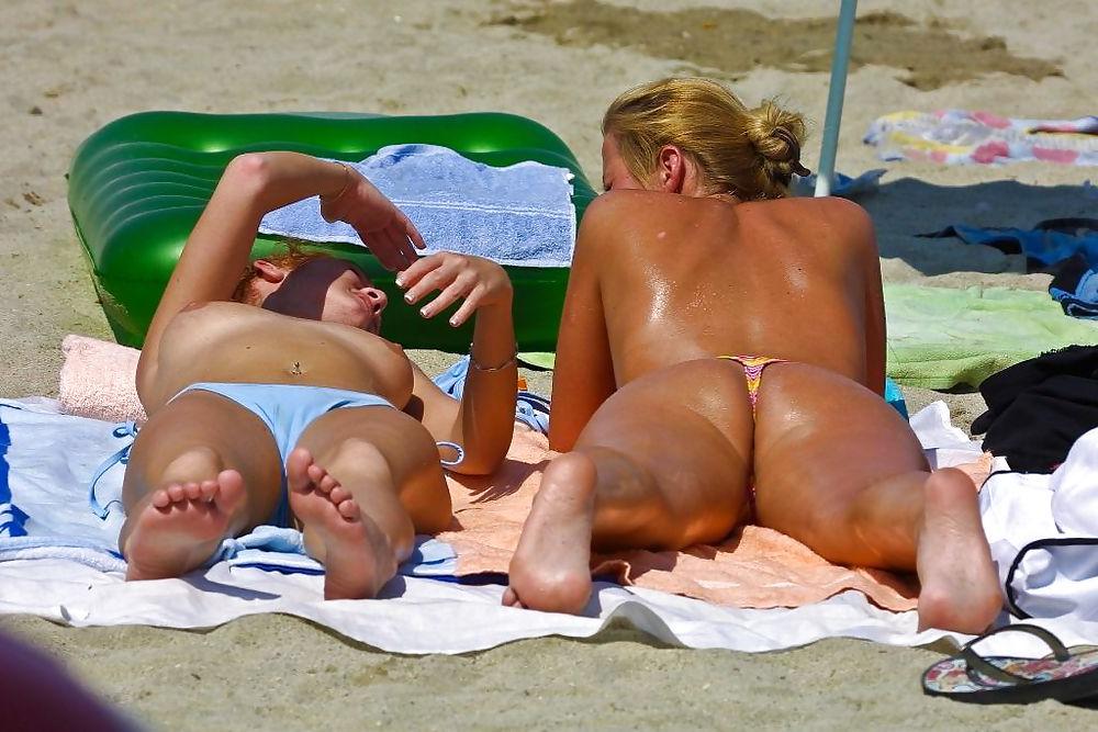 25P Beautiful Day At The Beach 23 By Voyeur TROC
