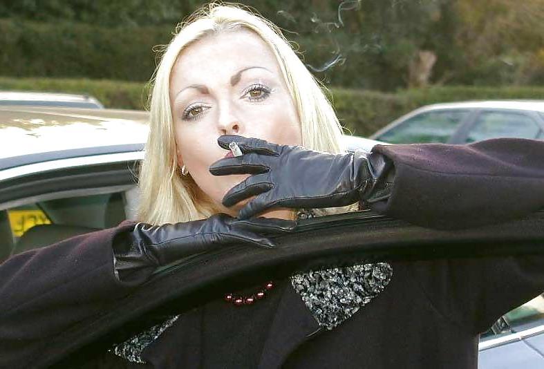 25P Leather Gloved Smoking
