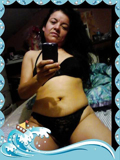 23P Mature Latino Self Pics