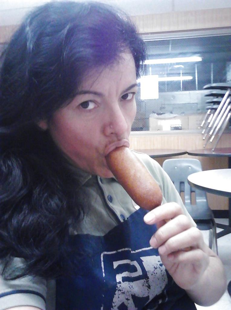 23P Mature Latino Self Pics