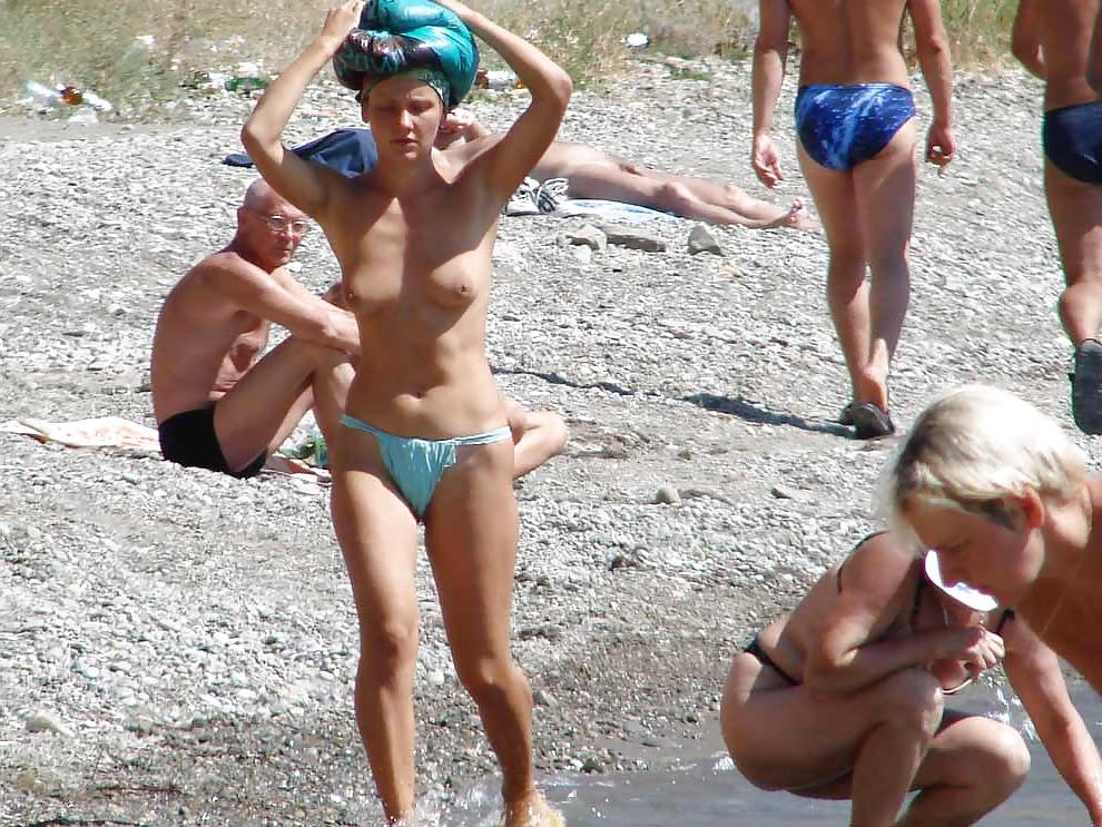25P The beach 168