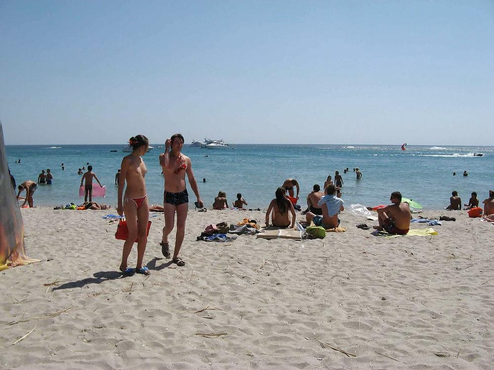 25P The beach 168