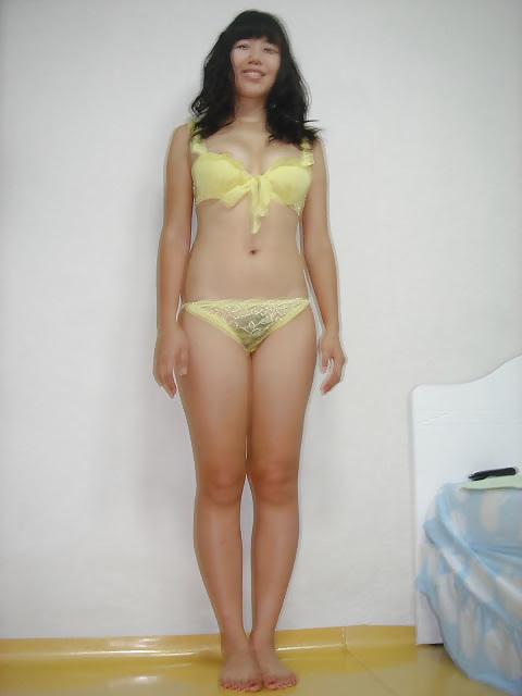 25P Beautiful Korean Flashing!