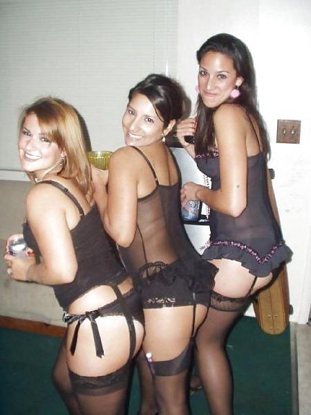 25P Woman in sexy lingerie