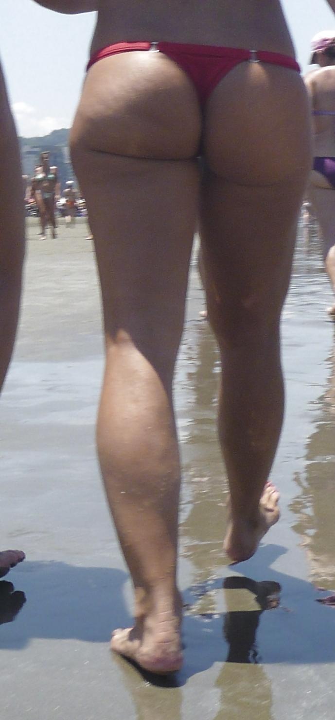 25P Beach catwalk..