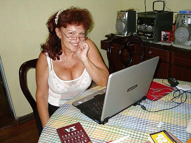 17P Busty Russian Woman 782