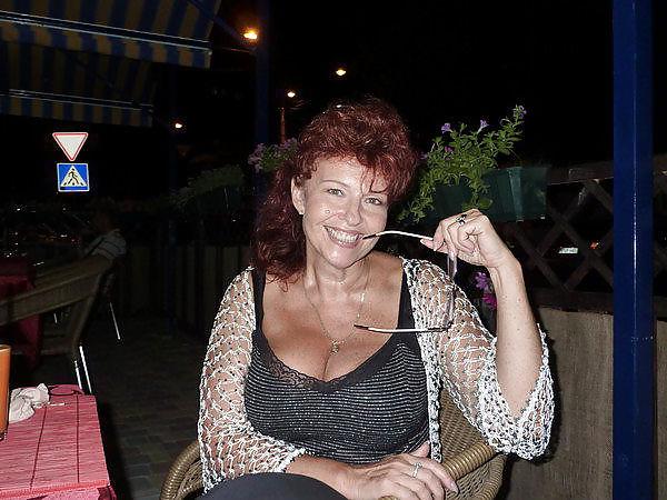 17P Busty Russian Woman 782
