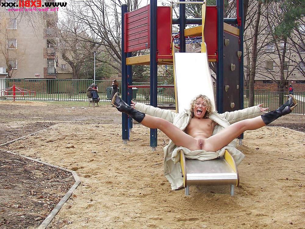 15P Flashing Females - Other 17