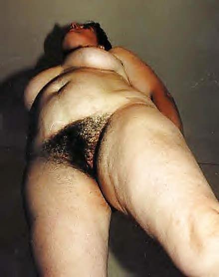 8P HAIRY AMATEUR 107