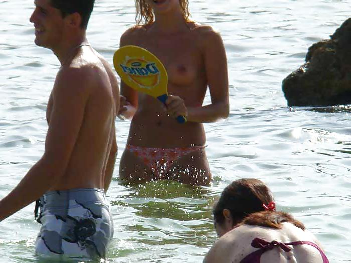 25P The beach 195