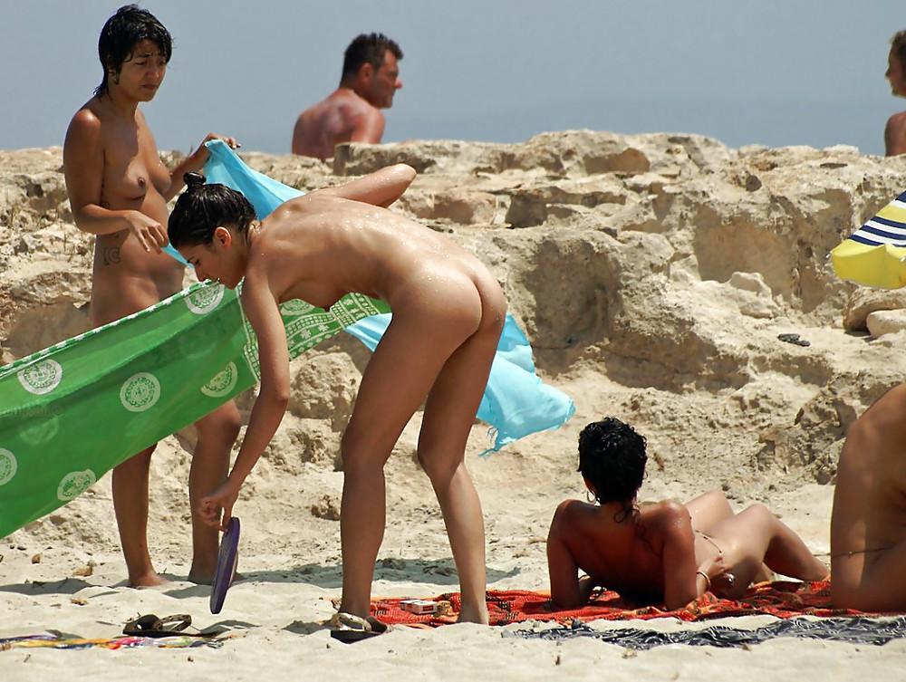 25P On the Beach - 74