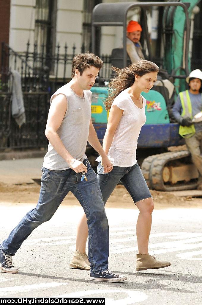 25P Katie Holmes Wet T-Shirt And See-Through Pokies