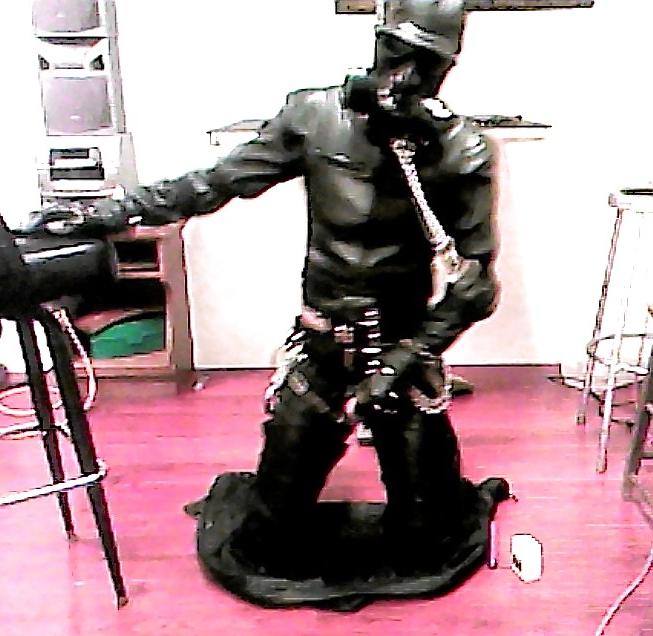 9P Leather Jerkoff Session 2