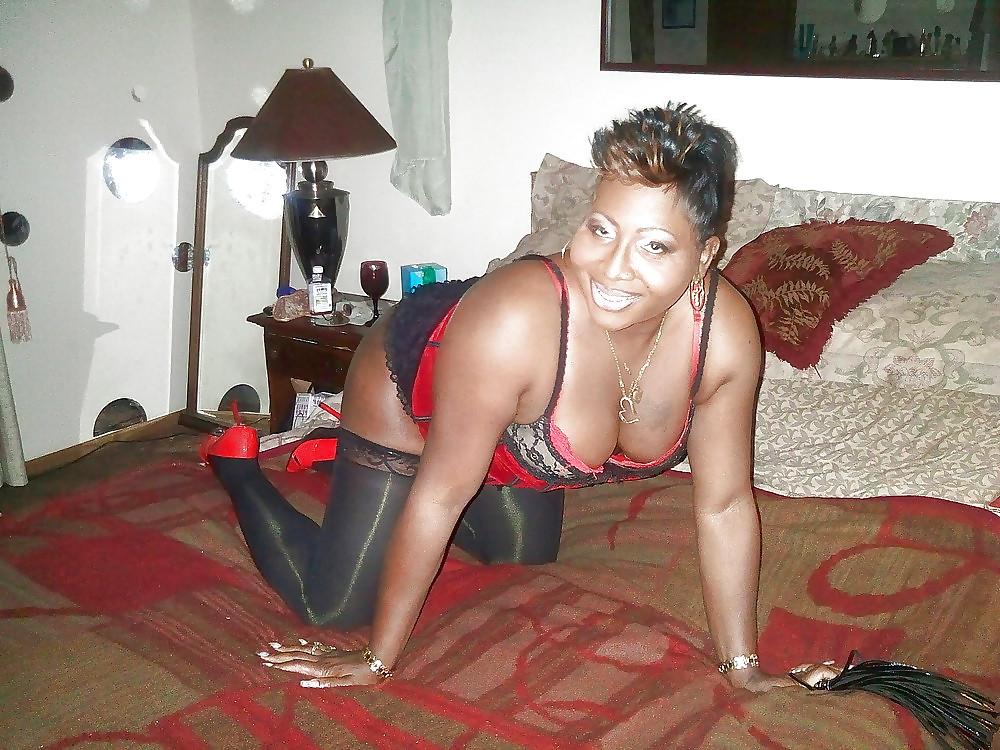 20P Black Ebony Mature MILF - Beautiful Boobs and Ass