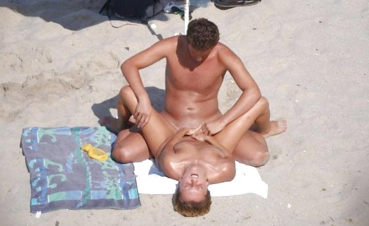 25P Public sex beach set 1