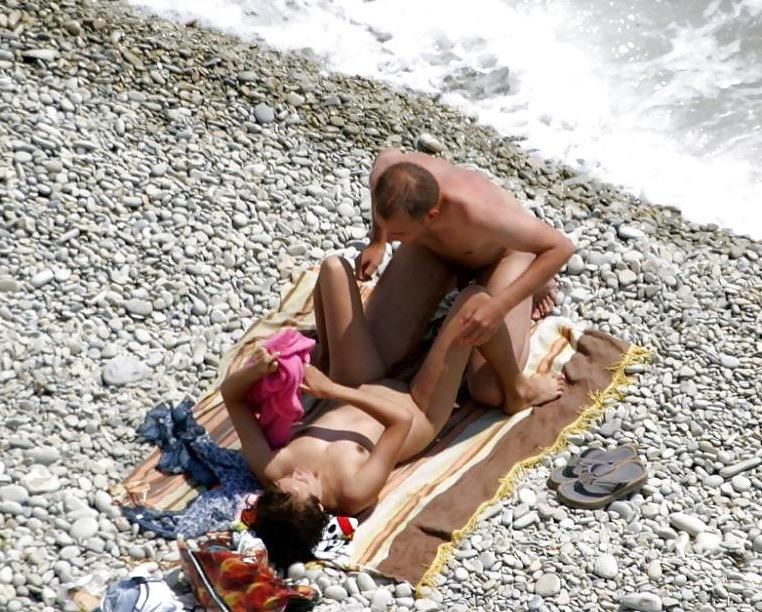 25P Public sex beach set 1