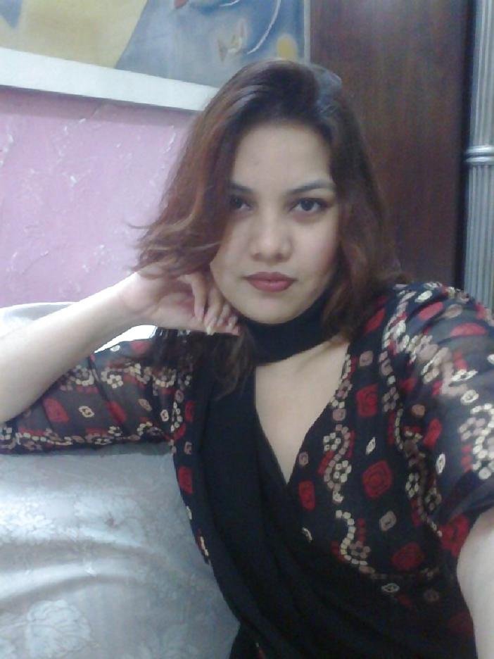 25P Delicious Muslim MILFs 2, Who Would You FUCK & How?
