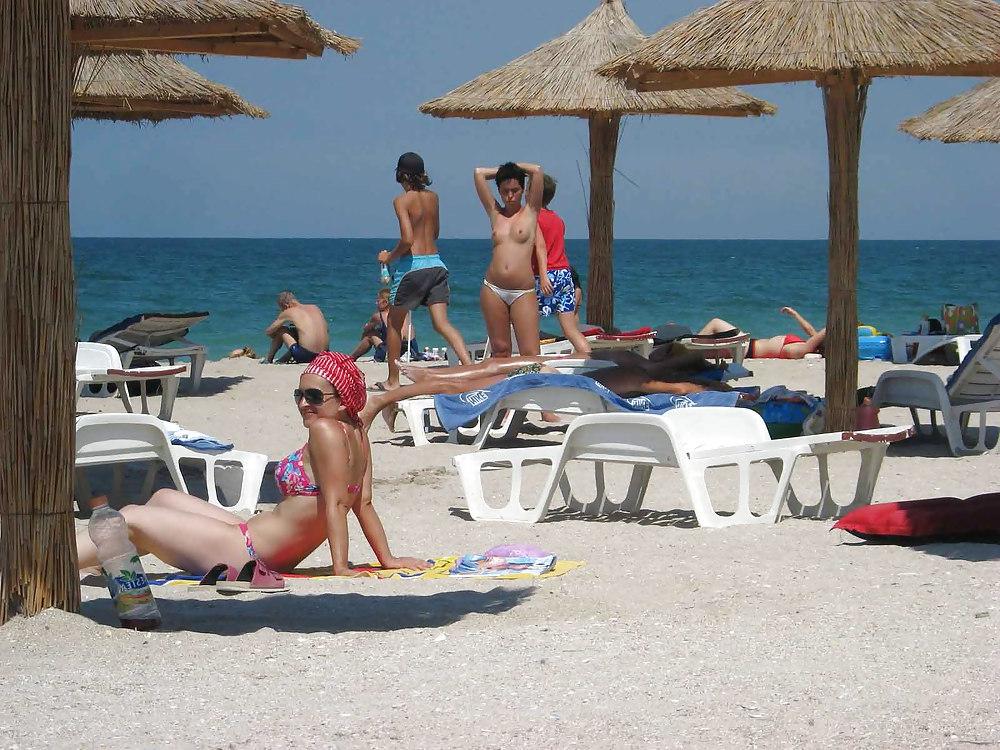 25P The beach 65