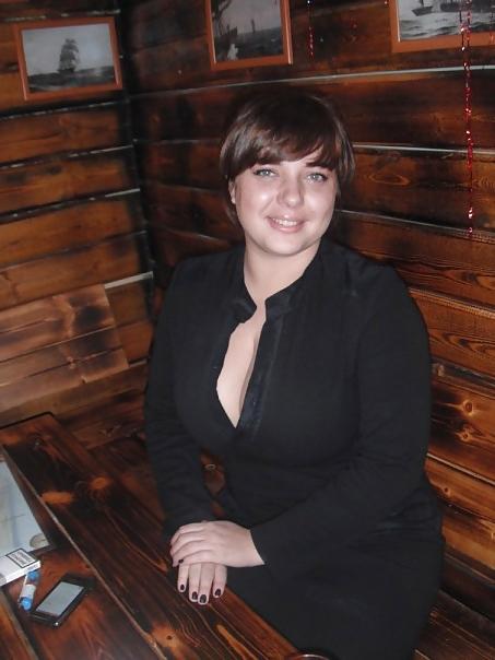 21P Busty Russian Woman 1111