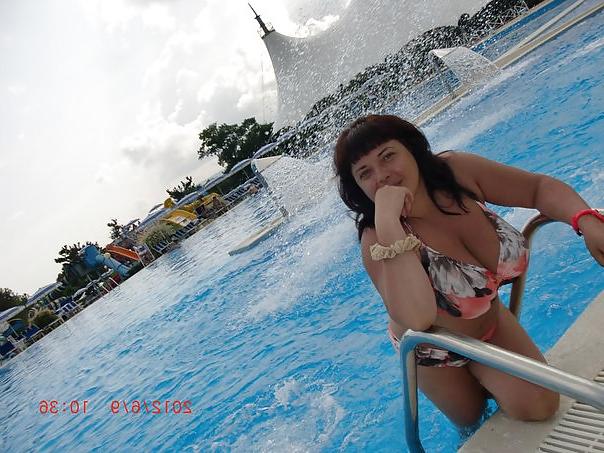 21P Busty Russian Woman 1111