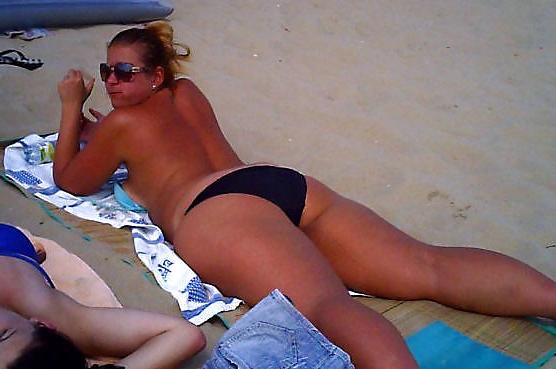 19P Candid, ibiza, ass, beach