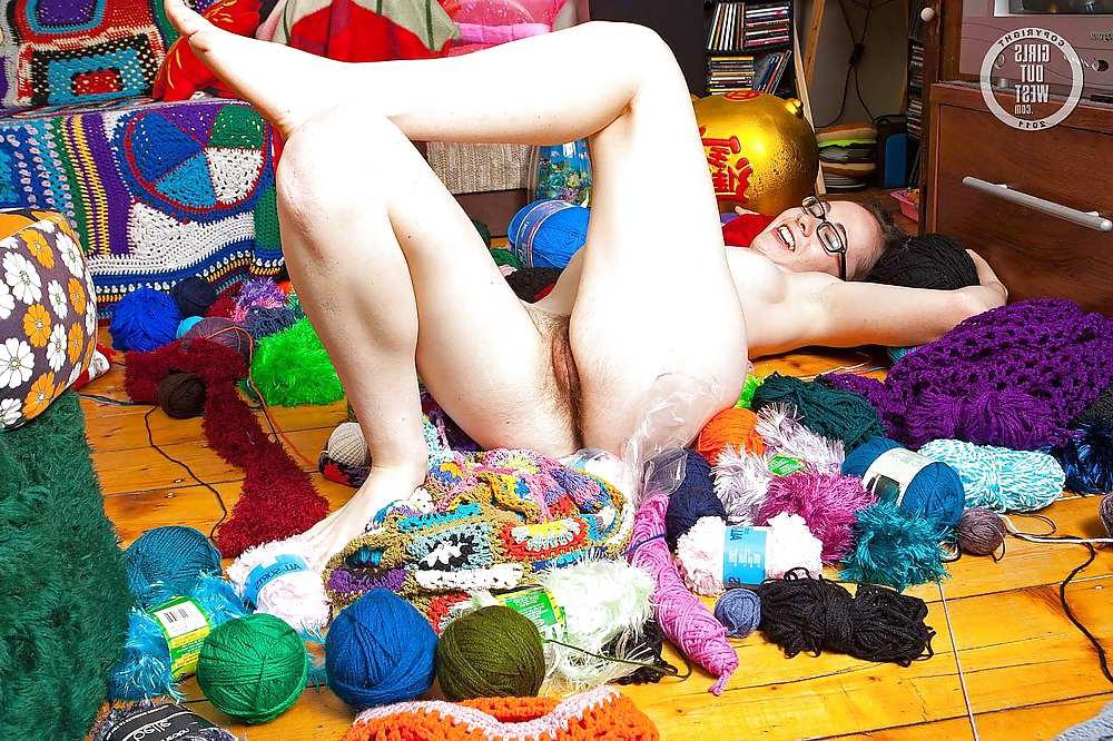 16P Sweet Rosie exposing her hairy pussy