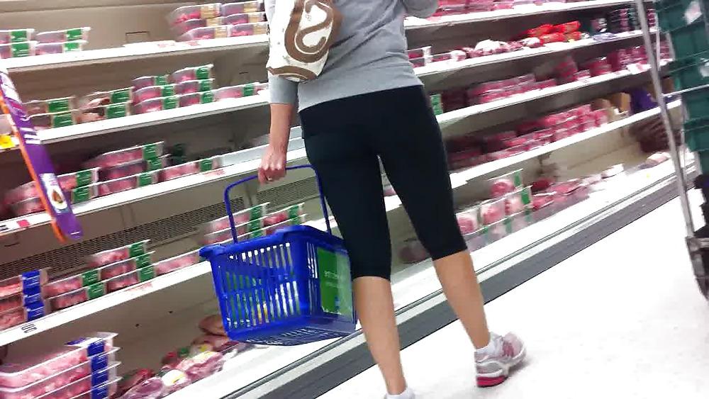 13P Milf straight from the gym