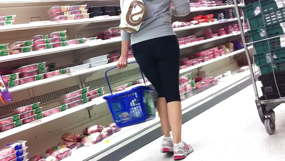 13P Milf straight from the gym