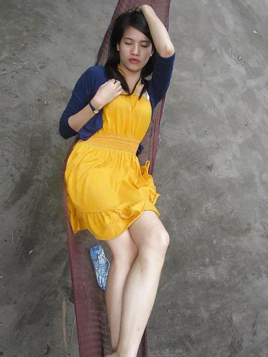 16P Beautiful teen asian