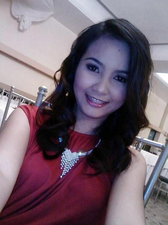 16P Beautiful teen asian
