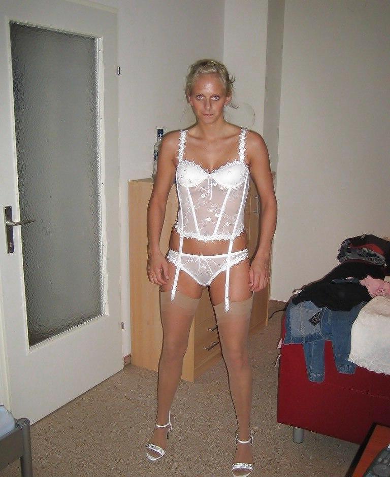 25P Lingerie & Nylons 138
