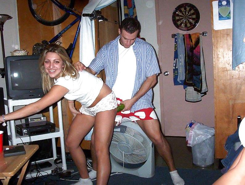 25P Party girls flashing boobs pt2