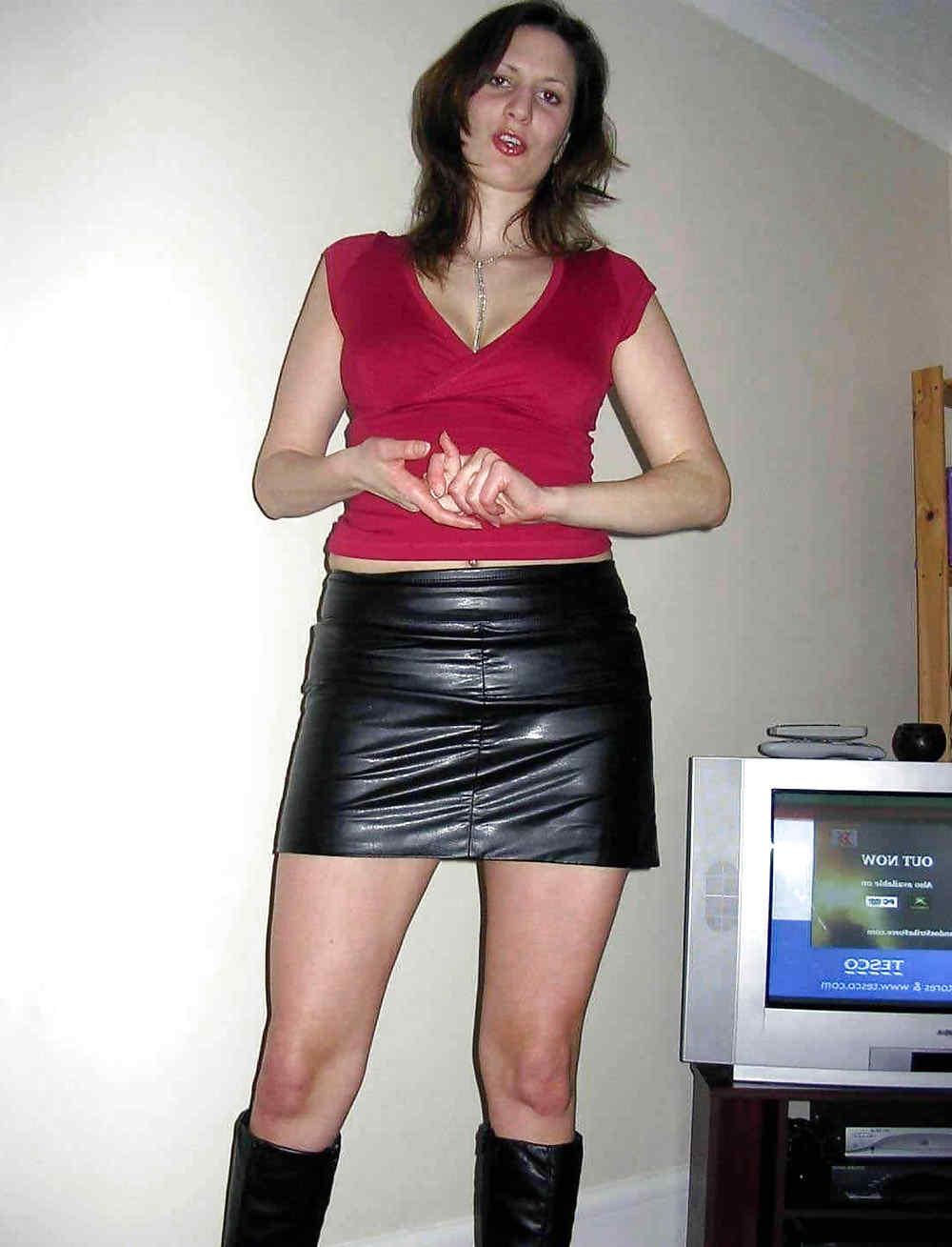 25P Moms In Leather MIX by DarKKo