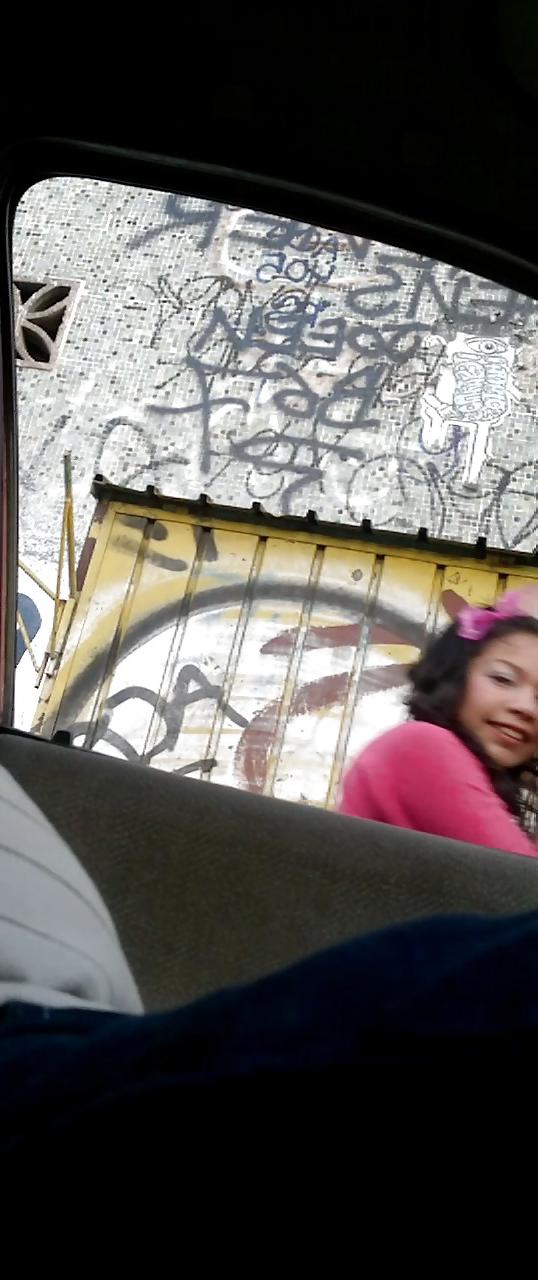 15P Flashing, exhibicionismo, mostrando el pene en la calle 3