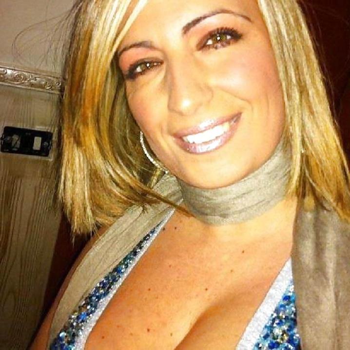 25P Italian milf: sandra