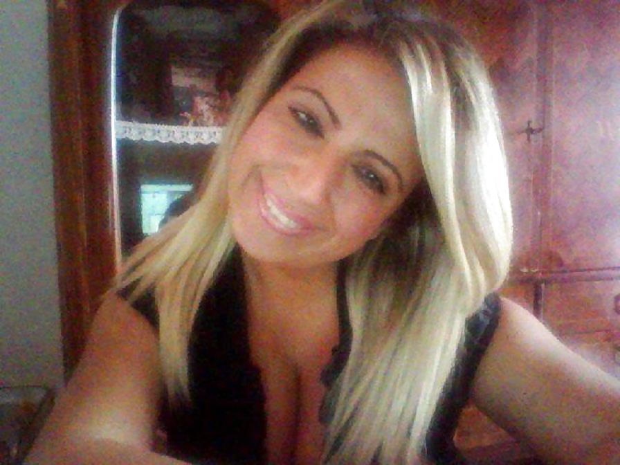 25P Italian milf: sandra