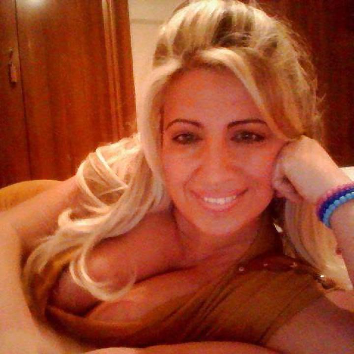 25P Italian milf: sandra