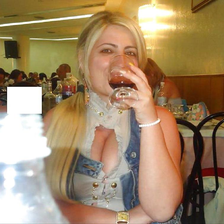 25P Italian milf: sandra
