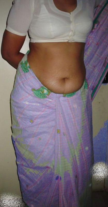 25P Indian women saree