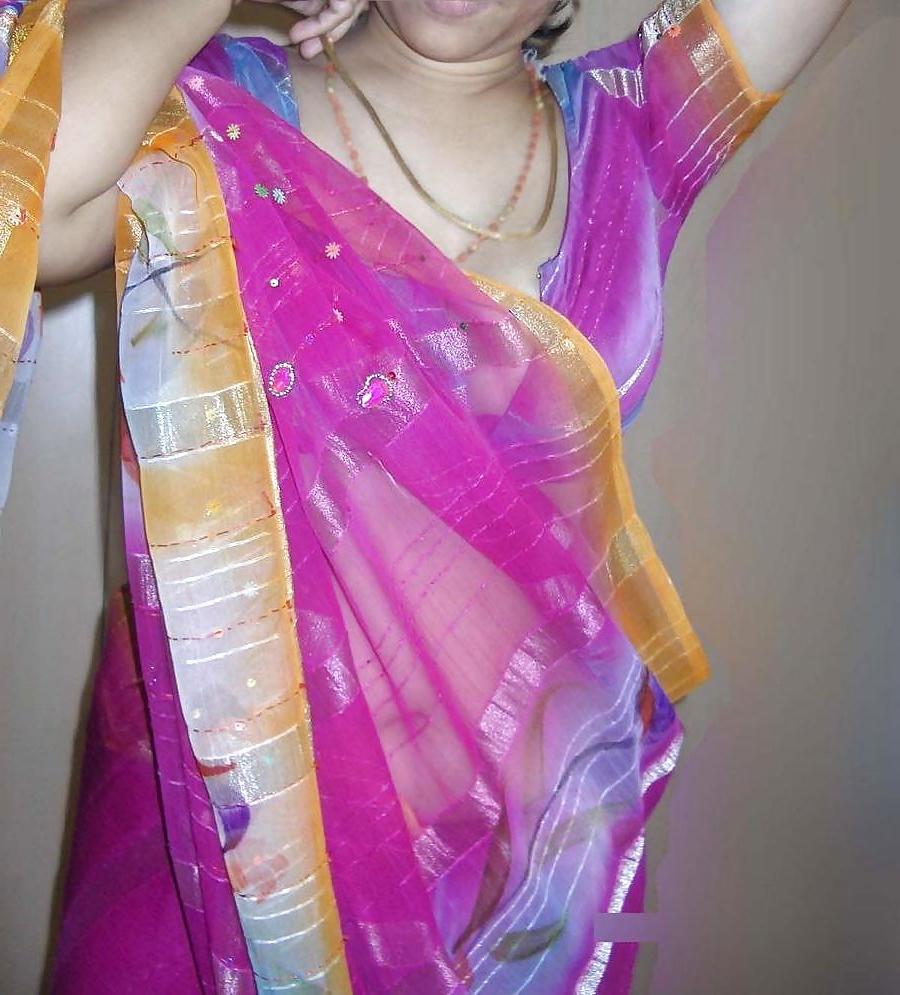 25P Indian women saree